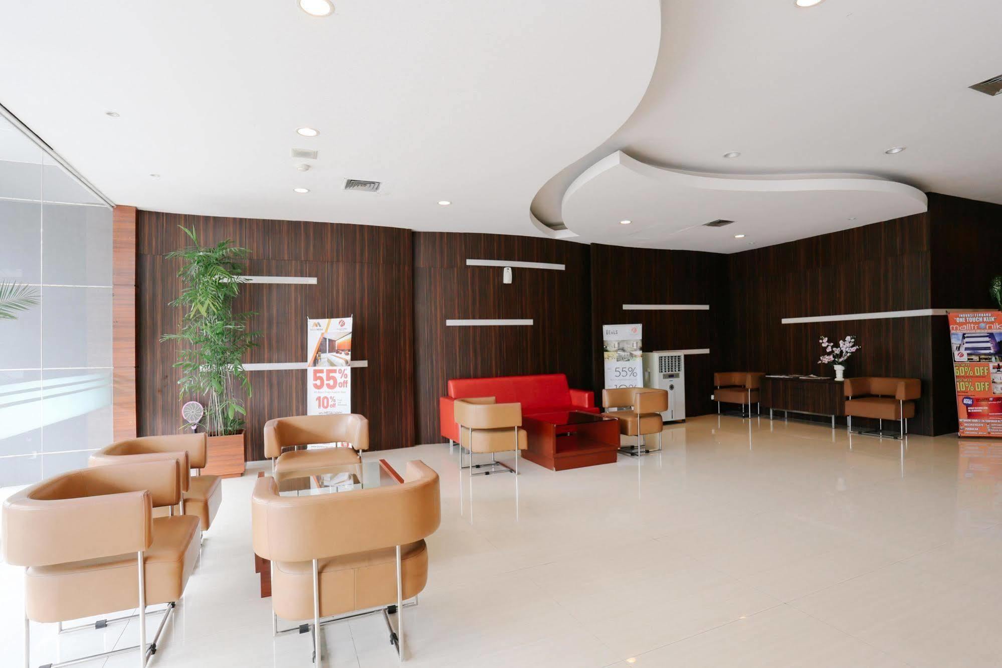Collection O 1279 Hotel Grand Celino Μακασάρ Εξωτερικό φωτογραφία