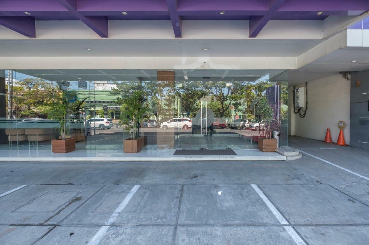 Collection O 1279 Hotel Grand Celino Μακασάρ Εξωτερικό φωτογραφία